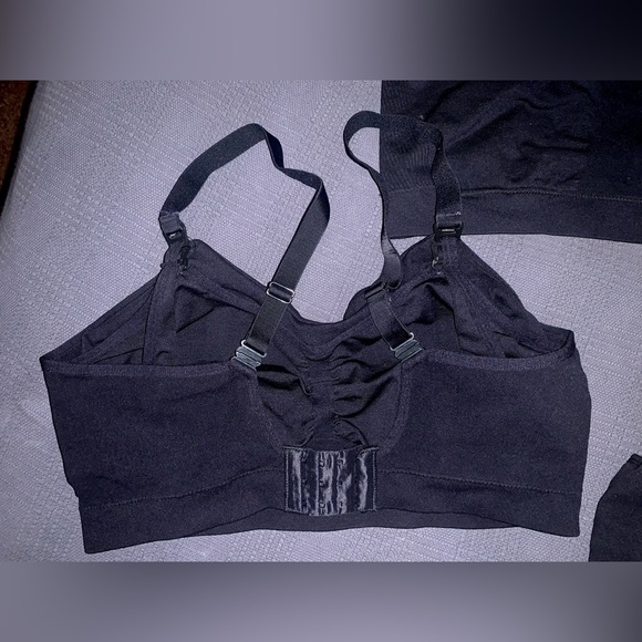 Kindred Bravely Hands Free Pumping/Nursing Bra Set of 3 - Picture 2 of 12